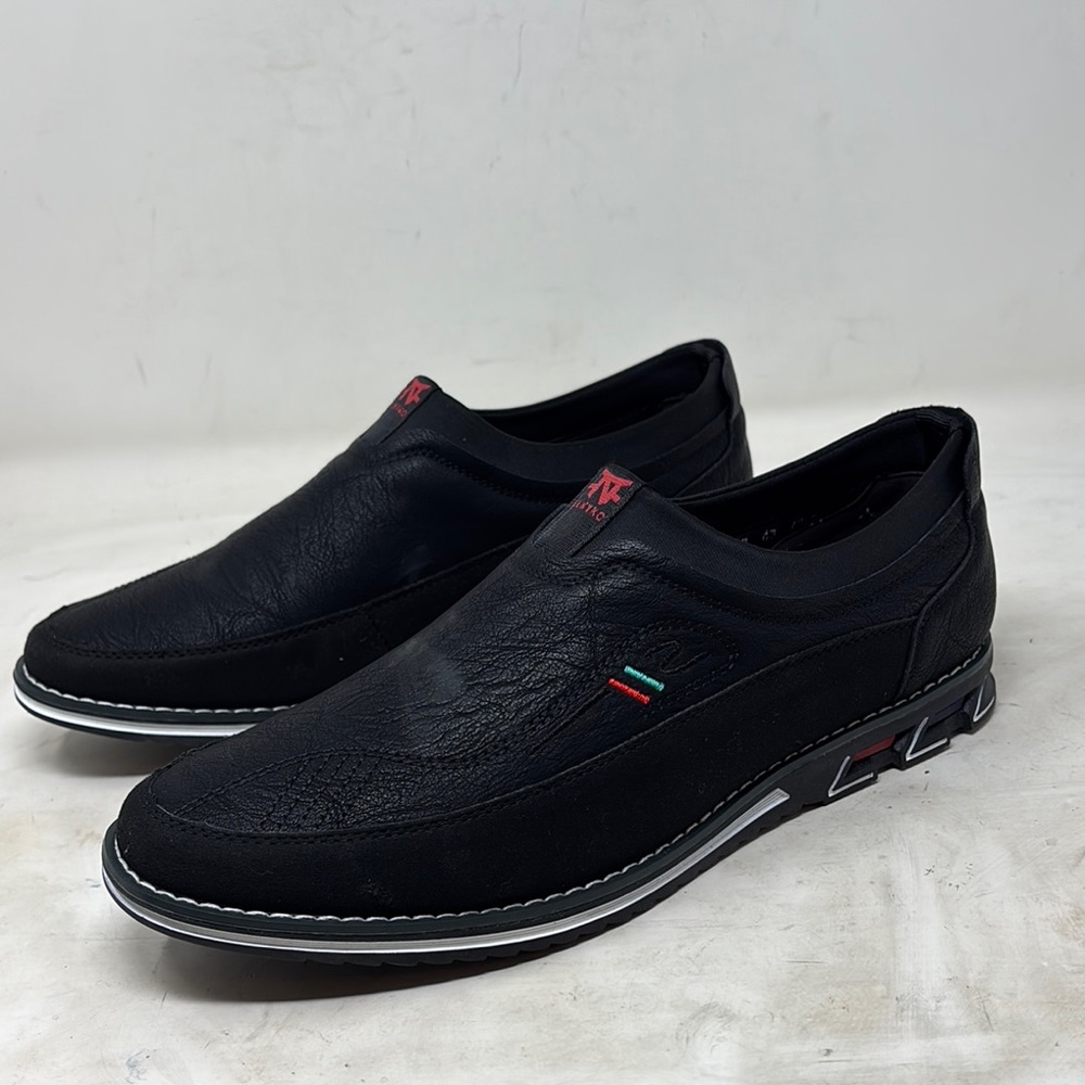 Men's Black Slip-On Shoes